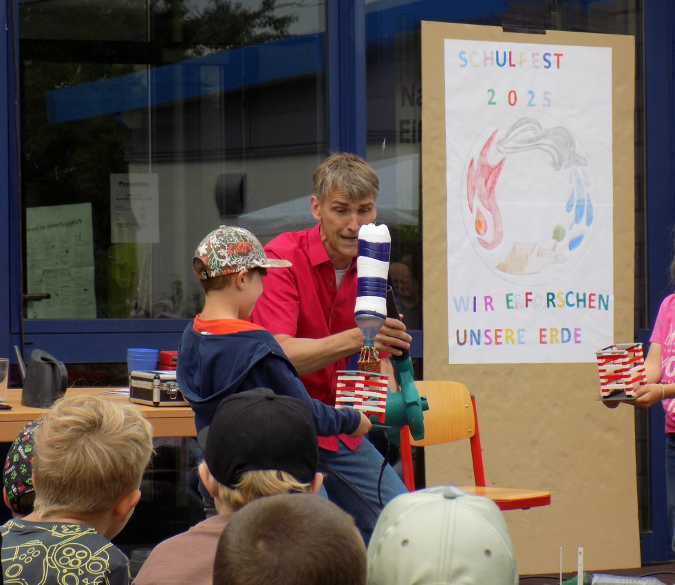 Schulfest Physikantenshow